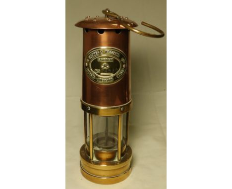 MINERS LAMP E.THOMAS & WILLIAMS ABERDARE, WALES  