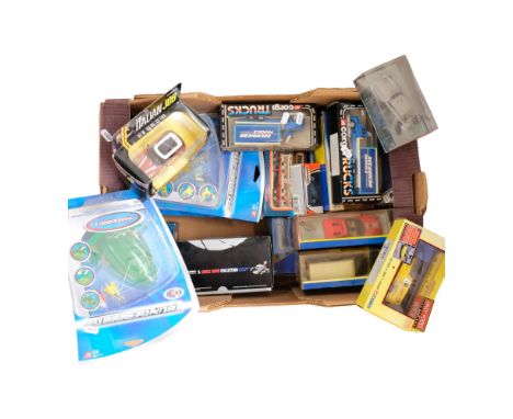 A quantity of various boxed diecast vehicles and other toys, including Corgi Classics 007 James Bond Collection model 65201 M