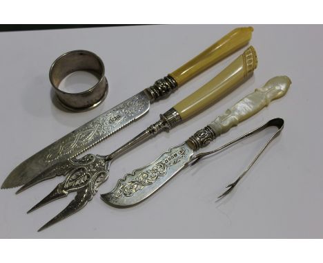 Silver bladed bread knife, silver bladed fish knife fish server with silver collar, silver napkin ring and sugar tongs (5)