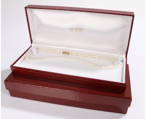 Pearl necklace with 9 carat gold clasp, housed in original box
