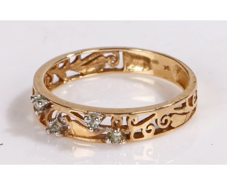 9 carat gold ring with pierced band set with four white stones, ring size P, 1.7g