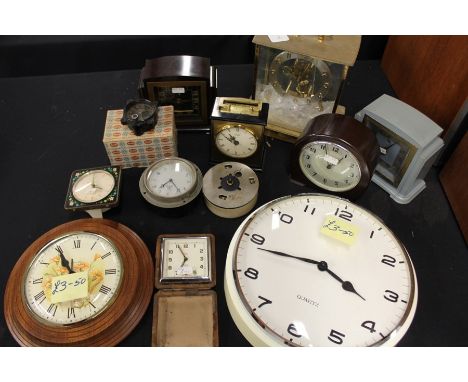 Mantel and wall clocks, to include three Smiths Art Deco style mantel clocks, Kundo electric mantle clock etc. (qty)