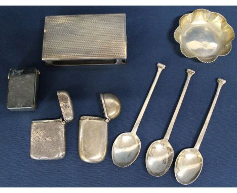 Silver playing cards holder (?) Chester 1929, 2 silver vesta cases &amp; 1 other, 3 silver teaspoons Sheffield 1921 &amp; Con