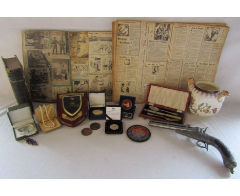 Selection of collectable items including La Sainte Bible version D'Ostervald, medals and 2012 Olympics volunteer medallion, J