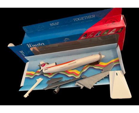 Wooster`s Hawaiian Tri Star model pane, in original box. Single item from £5.99 UK, £7.99 Europe, £9.99 ROW. We can ship a pa