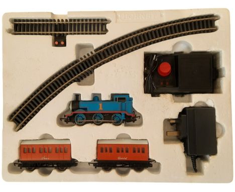 Hornby Thomas and Friends Thomas Electric Train set, in original box. Single item from £5.99 UK, £7.99 Europe, £9.99 ROW. We 