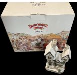 David Winter 1999 Cottages The Bottle 'n' Glass, The Oliver Twist Collection. With original box.