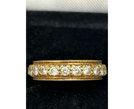 9ct Gold band ring set with cz stones Size M 2.5g 