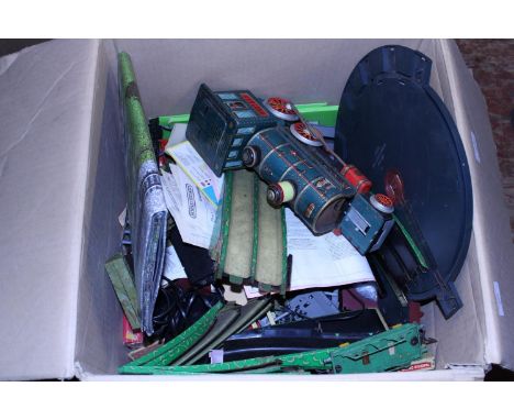 A box full of vintage railway model accessories etc. Postage unavailable 