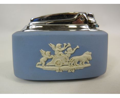 Wedgwood jasperware table lighter.