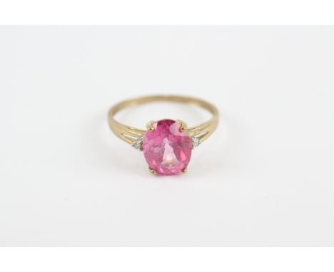 9ct Gold Vintage Diamond And Pink Coated Topaz Set Cocktail Ring (1.7g) 2030910