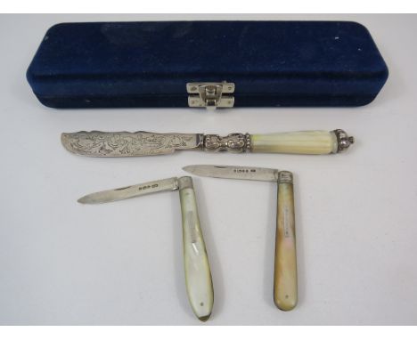 2 x sterling silver mother of pearl penknives and fish knife.