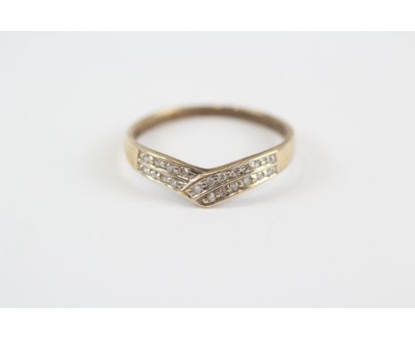 9ct Gold Vintage Double Row Diamond Set Wishbone Ring (1.3g) 2030922