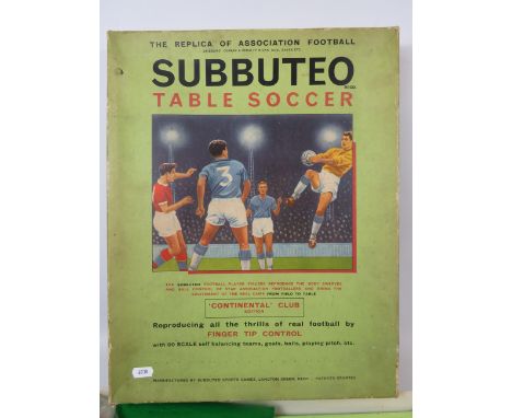 Vintage Subbuteo set, Continental Club Edition. Believed to be complete. See photos. 