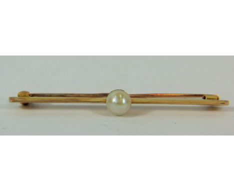 9ct Yellow Gold Pearl set Bar Brooch. 55mm long. See photos. 