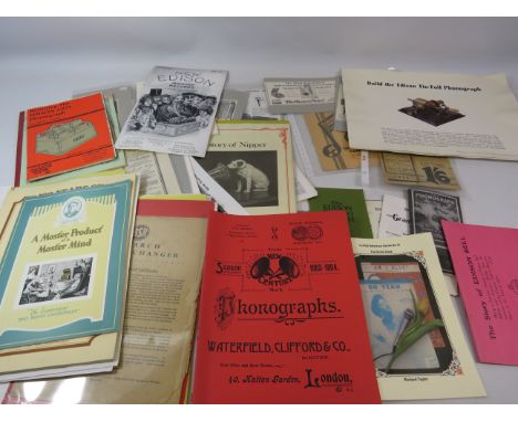 Phonograph, and hmv related booklets and collectables.