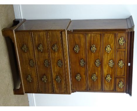 George III mahogany chest on chest, moulded projecting cornice, three short and six long graduating drawers, brass swan neck 