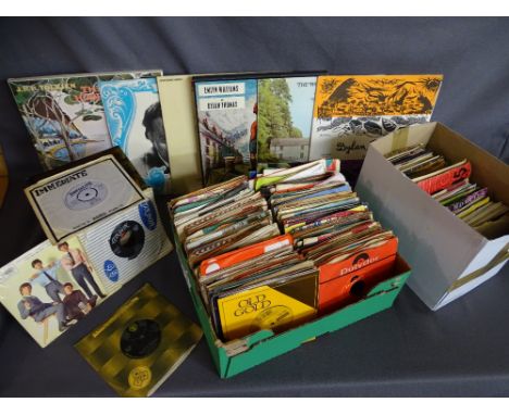 Large parcel of 7ins and LP vinyl records to include The Beatles, Elton John, Elvis Presley etc