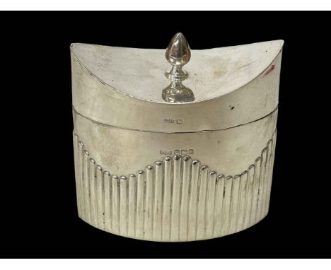 Edwardian silver part fluted caddy, Sheffield 1902, 8.5cm high.