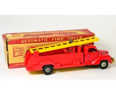 Walt Reach Automatic Fire Truck friction, with tin cab, plastic back and single piece ladder 10.5'', 27cm (E-G box G)      