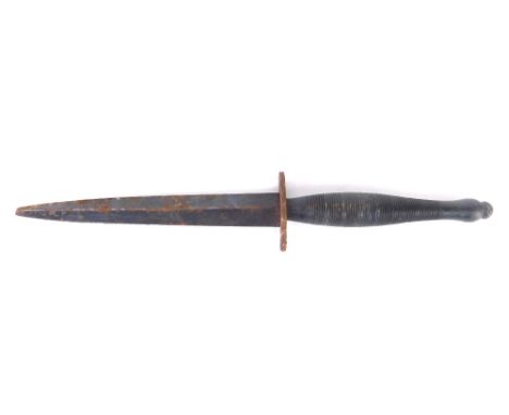 An early 20thC dagger, with tapering blade, turned handle with compressed orb pommel, 29cm long. 