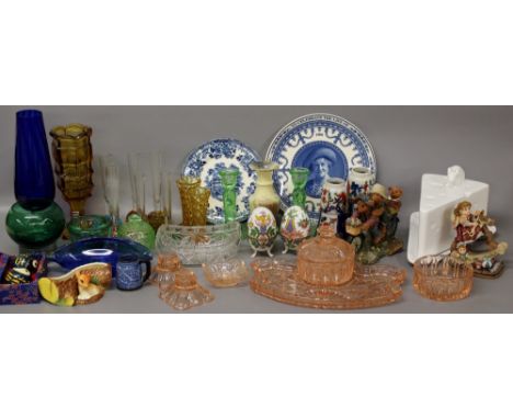 A collection of glass (blown & pressed) & ceramic wares, together with an onyx vase (quantity)