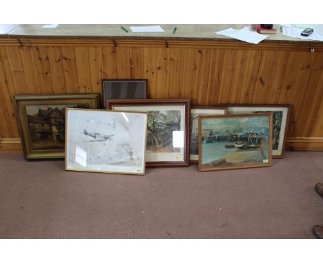 Seven assorted framed prints including hunting scenes etc
