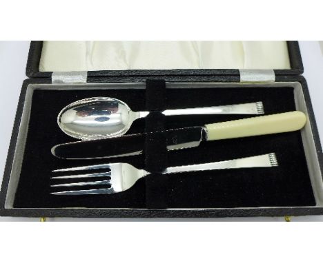 A cased silver christening set, weight of silver fork and spoon 50g