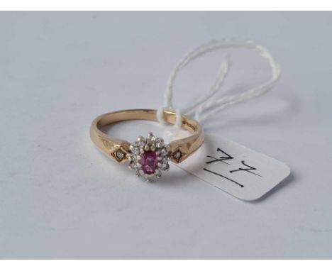 A ruby &amp; diamond cluster ring in 9ct size Q ½ 3.2g inc