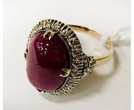 GOLD DIAMOND &amp; LARGE CABOUCHON LAB RUBY RING - SIZE U