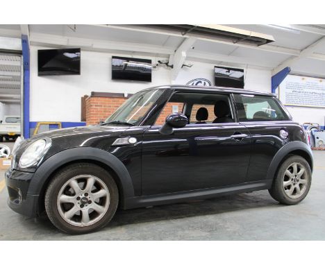 Make &amp; Model: Mini Cooper SDate of Reg: CE59 WHJColour: Blackcc: 1598MoT: 28-12-2022Fuel Type: PETROLMileage: 97kTransmis