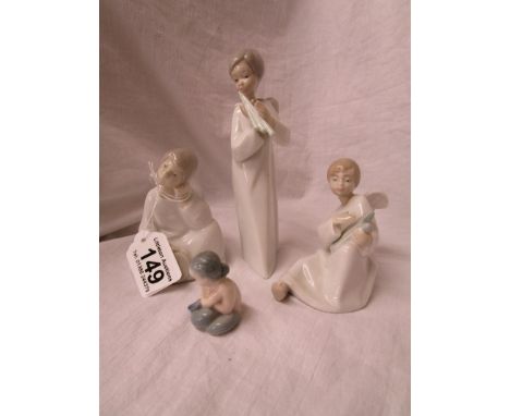 4 Spanish style figurines to include Lladro Nao
