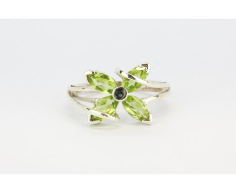 A 925 silver ring set with marquise cut peridots, (R).