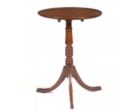 A GEORGE IV ELM TRIPOD TABLE, EARLY 19TH C  with dished mahogany top, 71cm h, 51cm diam++Good condition, dirty but no breaks 