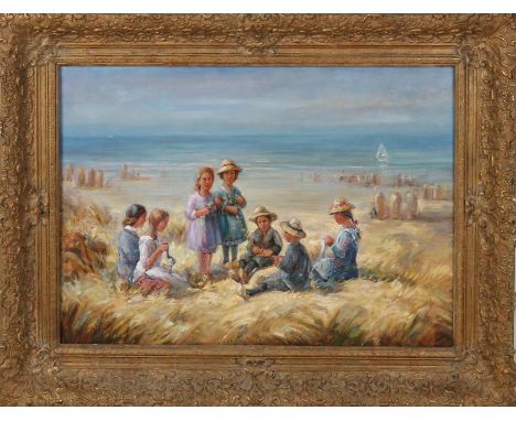 JJ Hovener.&nbsp;Beach scene with figures.&nbsp;Oil paint on panel.&nbsp;Dimensions: H 50 x W 70 cm.&nbsp;In good condition.