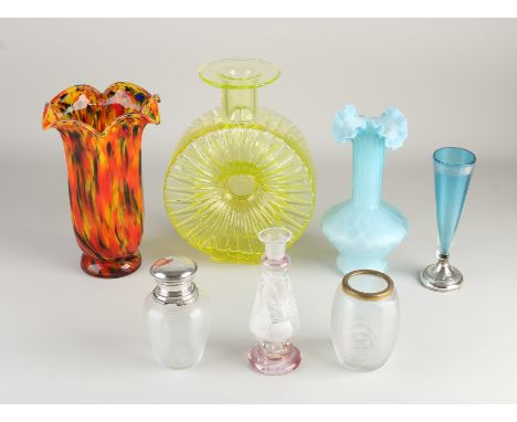 Lot old/antique glassware.&nbsp;Various.&nbsp;20th century.&nbsp;Among other things;&nbsp;turn glass, enamel glass et cetera.