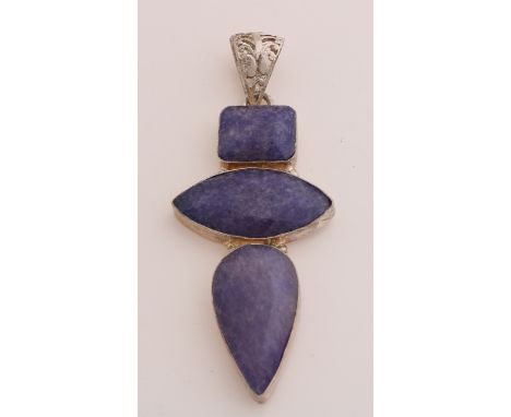 Large silver pendant, 925/000, with three large amethyst stones in a pear shape, an oval and an octagon.&nbsp;Size pendant 8x