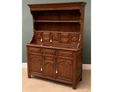 QUALITY REPRODUCTION OAK WELSH DRESSER, the two shelf top rack with four lower spice drawers and three chamfered panel cupboa