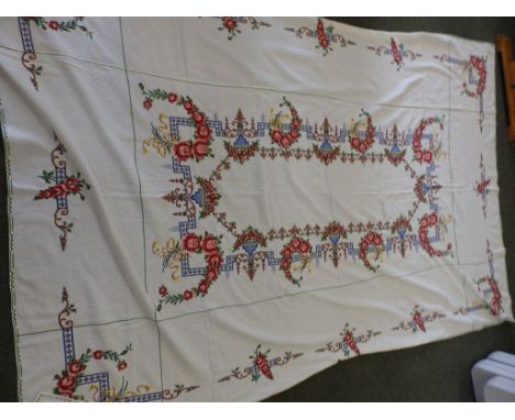 A table cloth embroidered in tapestry style 