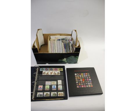 GREAT BRITAIN PRESENTATION PACKS &amp; BOOKLETS including 30 plus booklets including Prestige and Folded with cylinder number