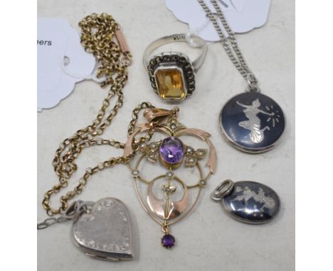 An Art Nouveau 9ct gold, seed pearl and amethyst pendant, on a chain, approx. 4.4 g (all in), and other items of jewellery 
