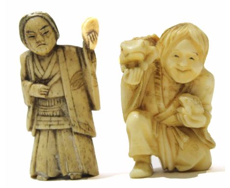 Two Japanese ivory netsuke, early 20th century 