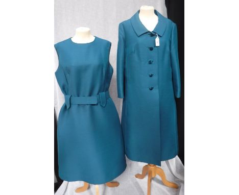 PETIT FRANCAISE; A LADIES VINTAGE 'TEAL' COLOURED DRESS: with matching 3/4 sleeved coat, circa 1960's 