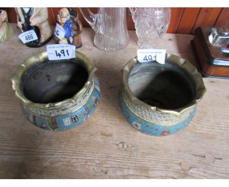  Sale Item:    2 BRASS POTS   Vat Status:   No Vat   Buyers Premium:  This lot is subject to a Buyers Premium of 15% + Vat @ 