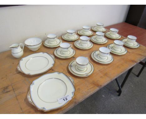  Sale Item:    40 PCE WEDGEWOOD CHINA TEA SET   Vat Status:   No Vat   Buyers Premium:  This lot is subject to a Buyers Premi