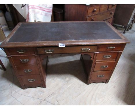  Sale Item:    OAK PEDESTAL DESK (AF)   Vat Status:   No Vat   Buyers Premium:  This lot is subject to a Buyers Premium of 15