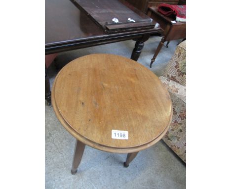  Sale Item:    OCCASIONAL TABLE   Vat Status:   No Vat   Buyers Premium:  This lot is subject to a Buyers Premium of 15% + Va