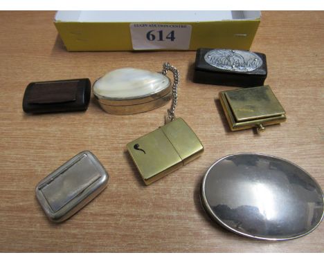  Sale Item:    BOX SNUFF BOXES & MATCH HOLDERS (AF)  Vat Status:   No Vat   Buyers Premium:  This lot is subject to a Buyers 