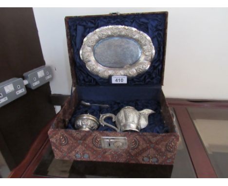  Sale Item:    BOXED PLATED TEA SERVICE(BOX AF)   Vat Status:   No Vat   Buyers Premium:  This lot is subject to a Buyers Pre