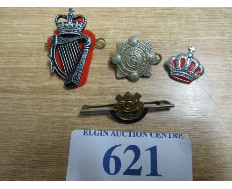  Sale Item:    BOX BADGES   Vat Status:   No Vat   Buyers Premium:  This lot is subject to a Buyers Premium of 15% + Vat @ 20
